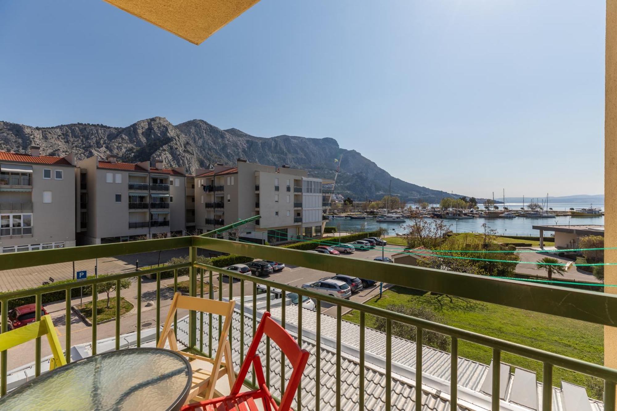 Apartment Marijo Omiš Exterior foto